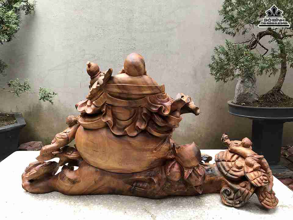 Tuong-Phat-Di-Lac-Ngoi-Bao-Tien-Go-Xa-Xi-Gu-Huong