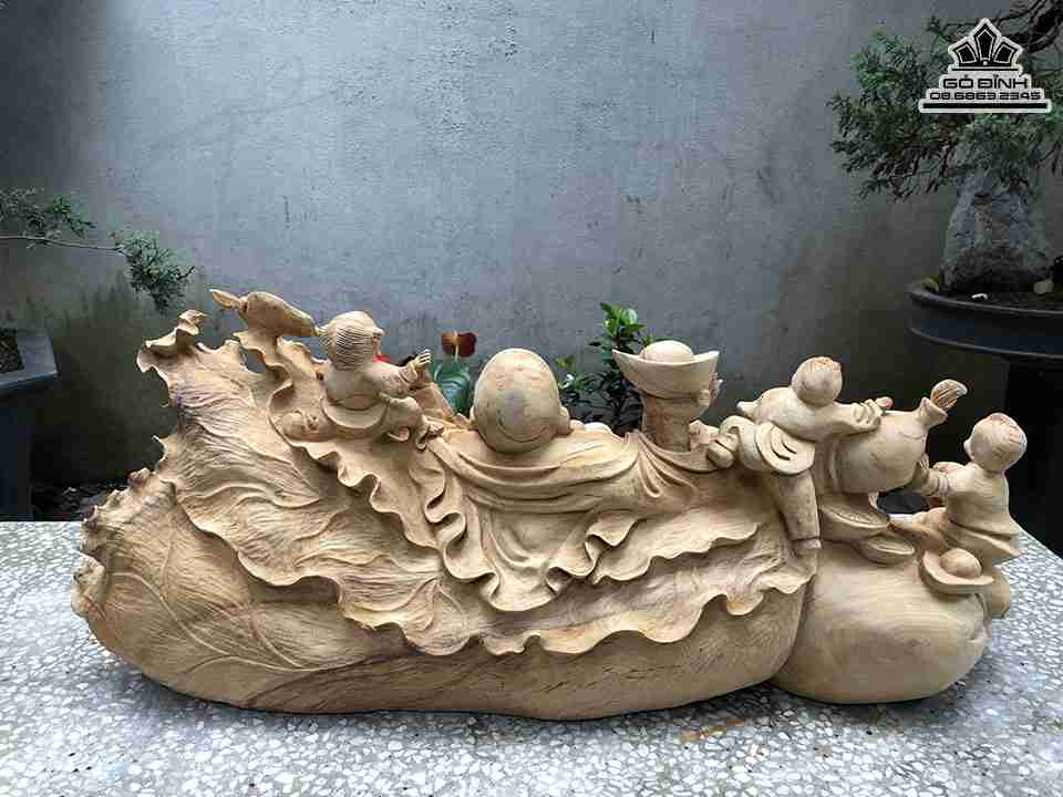 Tuong-Phat-Di-Lac-Ngoi-Bao-Tien-Go-Ngoc-Am