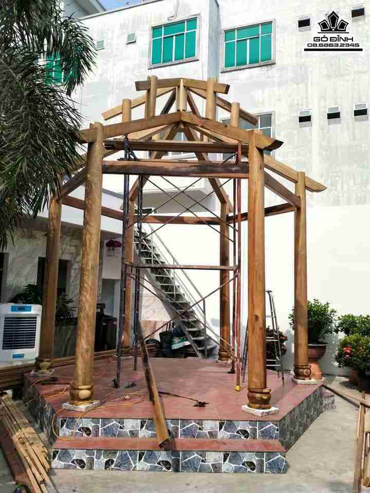 Nha-Luc-Giac-Go-Sao-Xanh