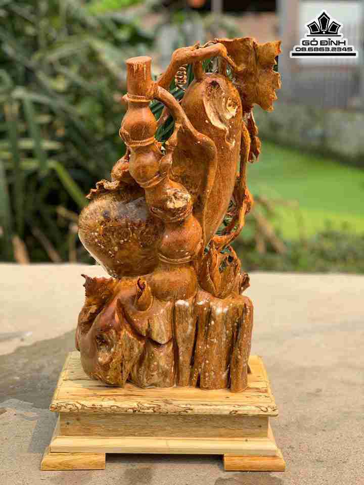 Tuong-Bau-Bi-Go-Nu-Huong