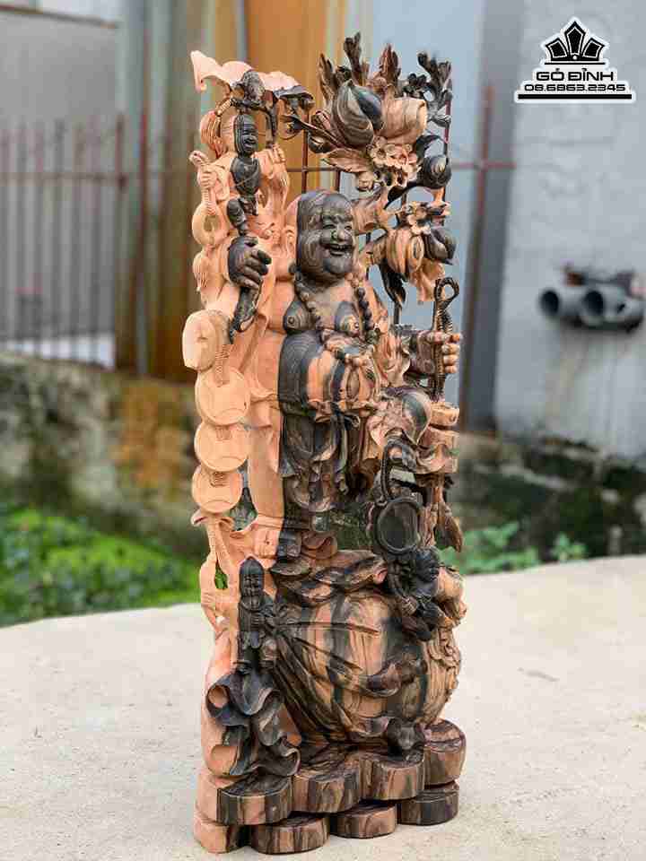 Tuong-Phat-Di-Lac-Vac-Canh-Dao-Go