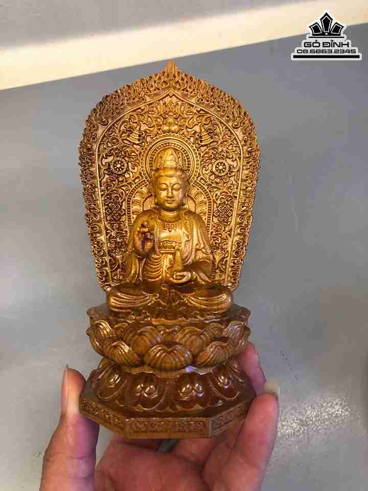 Tuong-Phat-Ba-Quan-Am-De-Xe-Go-Bach-Xanh-3