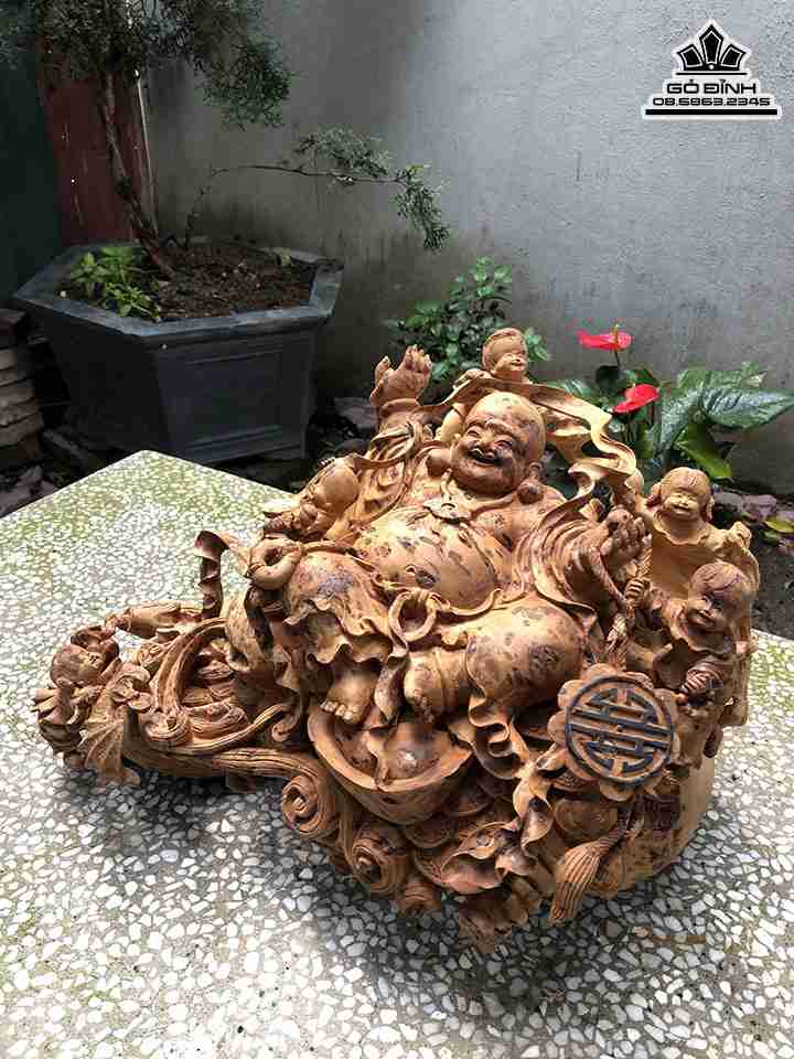 Tuong-Phat-Di-Lac-Ngu-Phuc-Go-Nu-Ngoc-Am