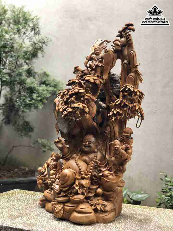 Tuong-Phat-Di-Lac-Ngu-Phuc-Om-Da-Go-Bach-Xanh