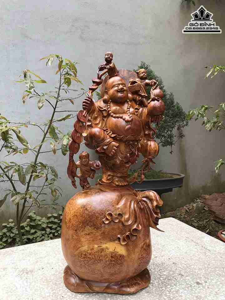 Tuong-Phat-Di-lac-Chan-Bao-Tien-Go-Nu-Huong