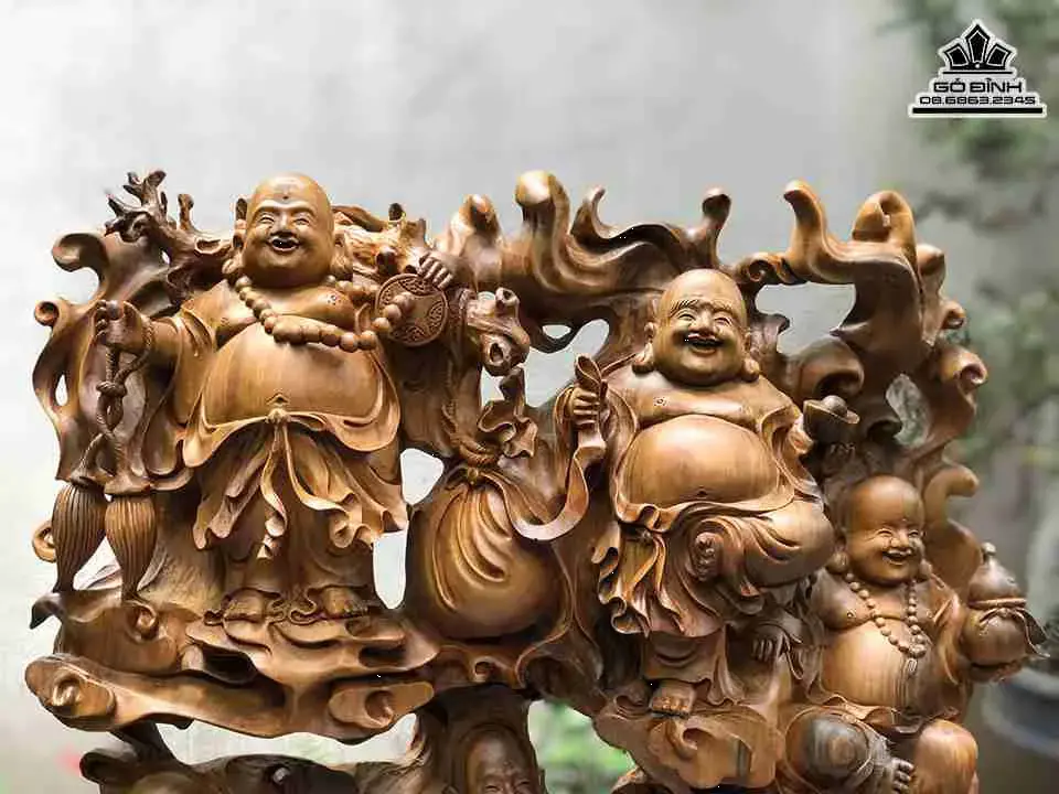 Tuong-Phat-Di-Lac-Ngu-Phuc-Go-Bach-Xanh