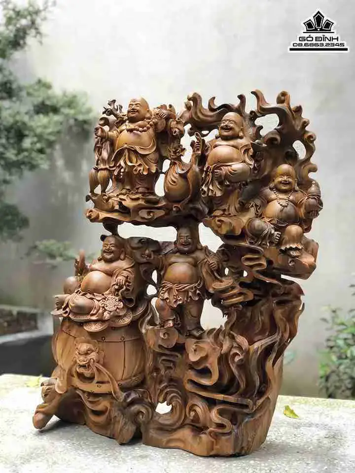 Tuong-Phat-Di-Lac-Ngu-Phuc-Go-Bach-Xanh