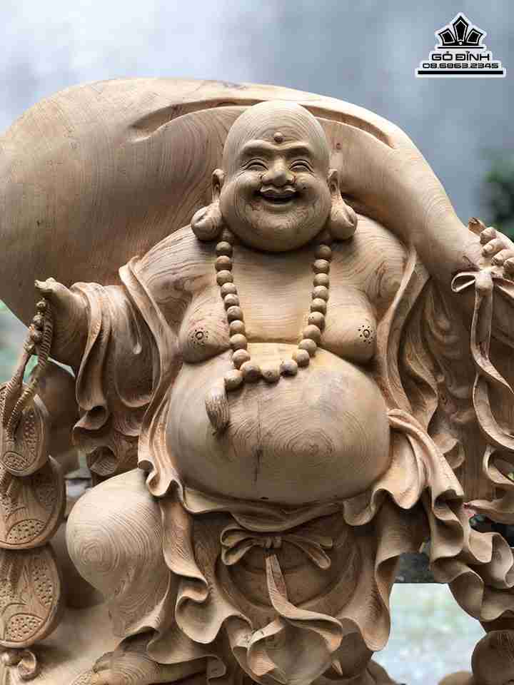 Tuong-Phat-Di-Lac-Vac-Bao-Tien-Go-Ngoc-Am