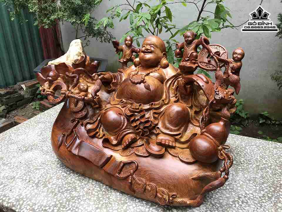 Tuong-Phat-Di-Lac-Chan-Bao-Tien-Go-Huong