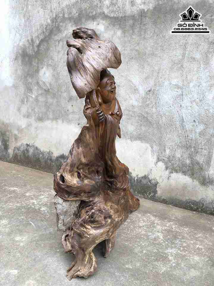 Tuong-Phat-Di-Lac-La-Sen-Go-Bach-Xanh