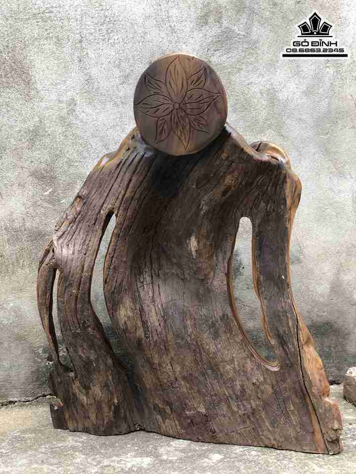 Tuong-Phat-Di-Lac-Go