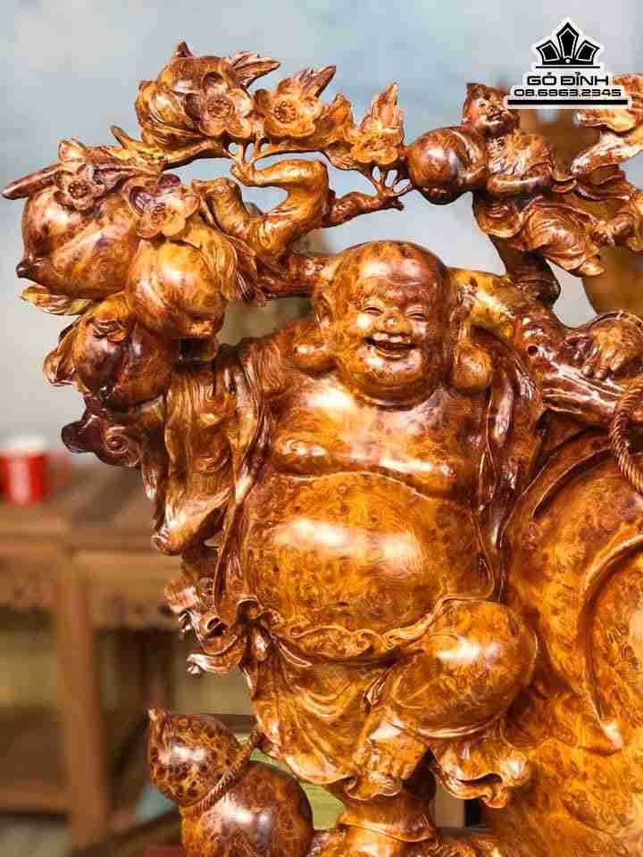 Tuong-Phat-Di-Lac-Vac-Canh-Dao-Go