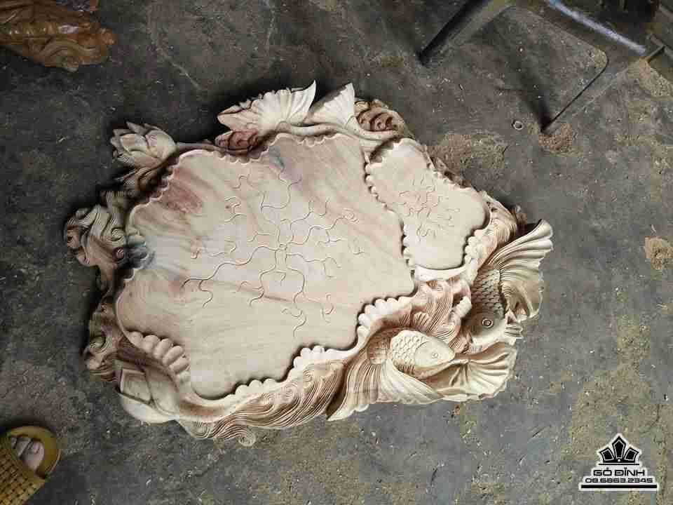 Khay trà cá chép gỗ xá xị thơm 1