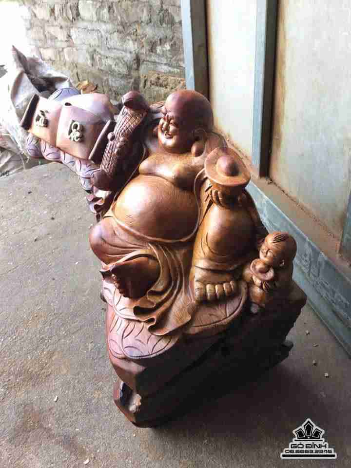 Phật di lặc gỗ hương 2