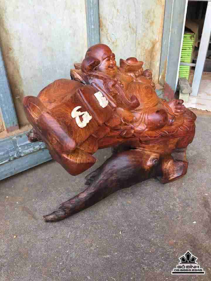 Phật di lặc gỗ hương 3