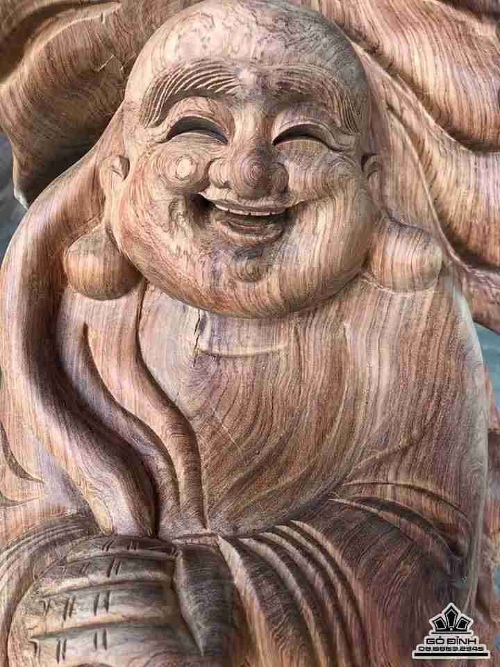 Phật di lặc cưỡi cá gỗ hương cao 102 rộng 38 dày 32 (cm)`