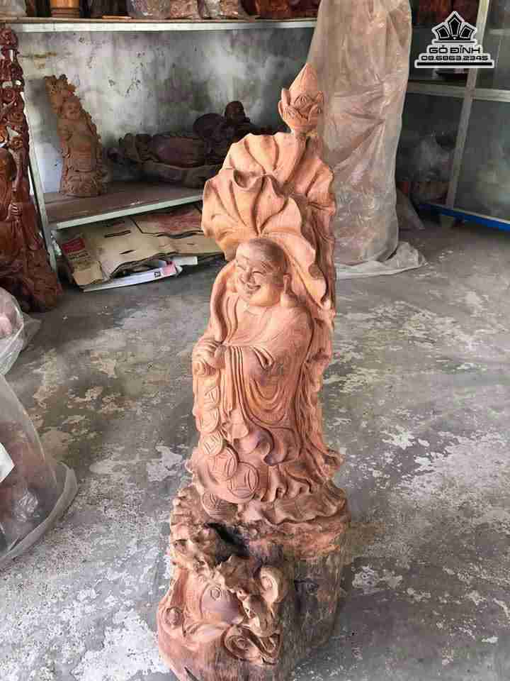 Phật di lặc cưỡi cá gỗ hương cao 102 rộng 38 dày 32 (cm)1