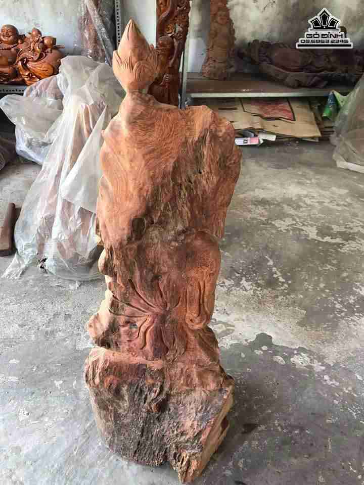 Phật di lặc cưỡi cá gỗ hương cao 102 rộng 38 dày 32 (cm)3