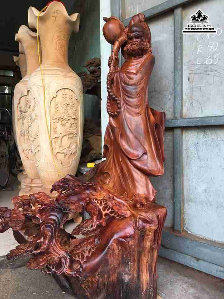 Đạt ma xuống núi gỗ hương  1