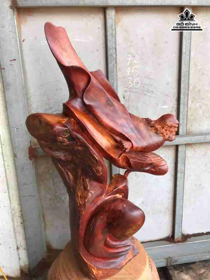 Đạt ma xuất quyền gỗ hương  1