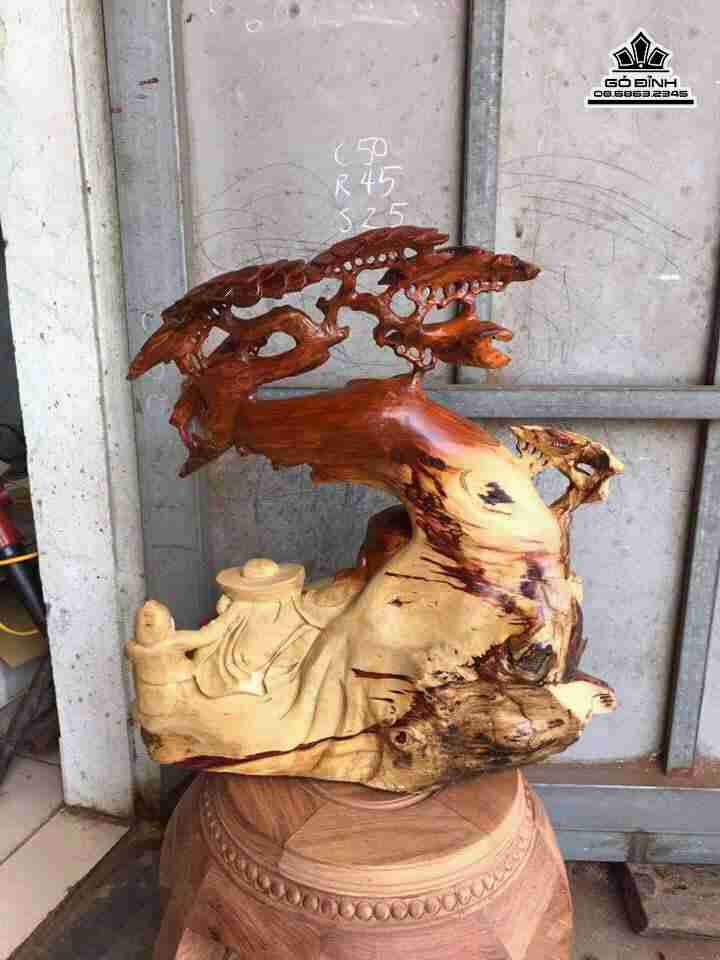 Phật di lặc ngồi gốc tùng gỗ hương  4