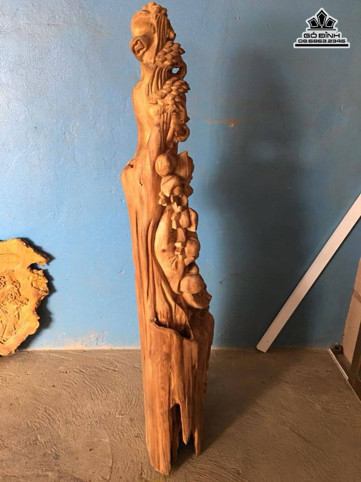 Phật di lặc đứng gốc tùng gỗ Ngọc Am thơm  6