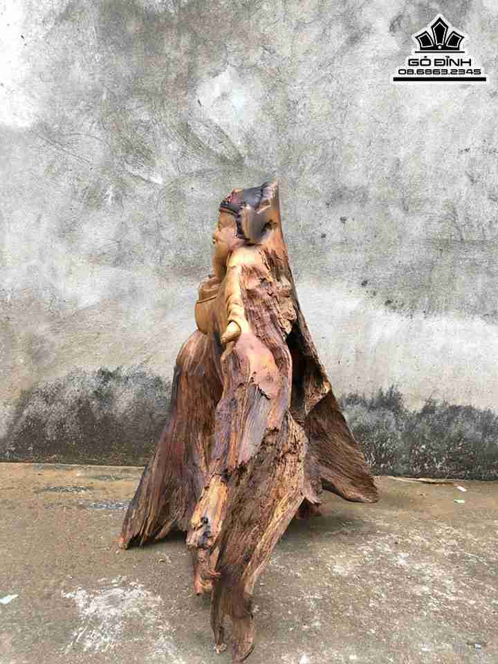 Tuong-Than-Tai-Go-Bach-Xanh