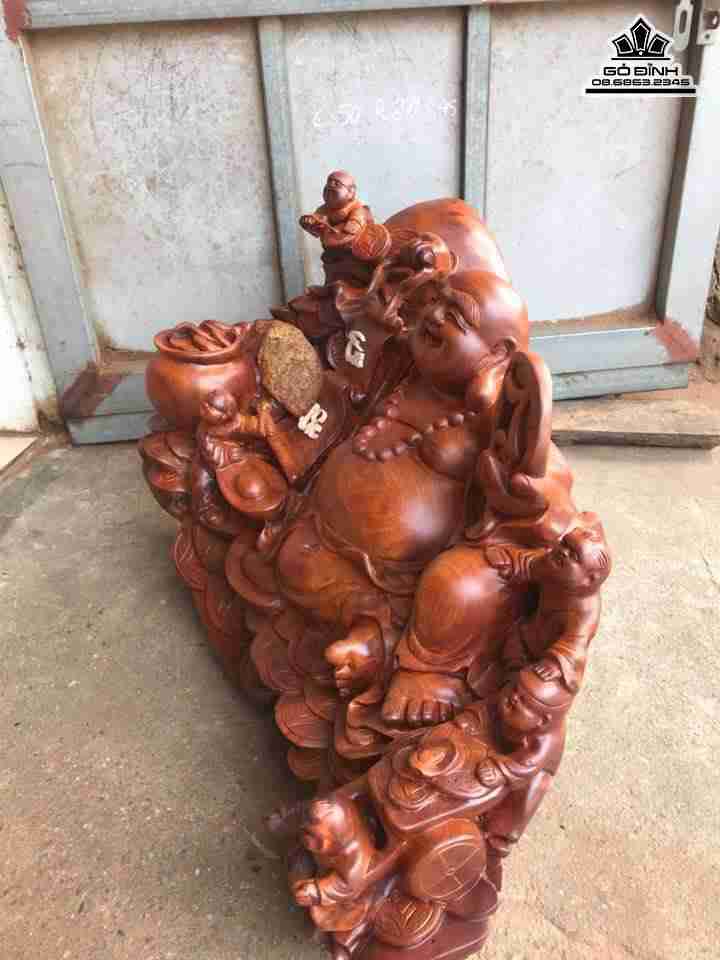 tuong-Phat-di-lac-ngu-phuc-go-huong-om-da-cao-50-rong-80-day-45-cm