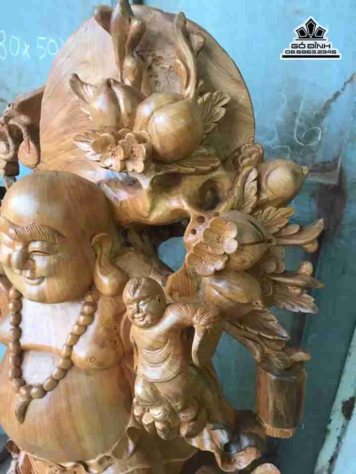 mua-Phat-di-lac-ngu-phuc-go-po-mu-cao-80-rong-50-day-30-cm