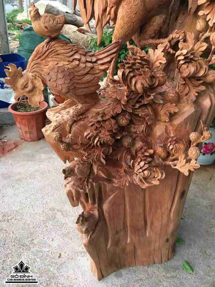 mua-tuong-Gia-dinh-ga-go-huong-cao-128-rong-70-day-65-cm