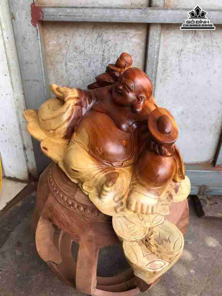 Phat-di-lac-nhat-phuc-go-huong-cao-25-dai-50-day-35-cm