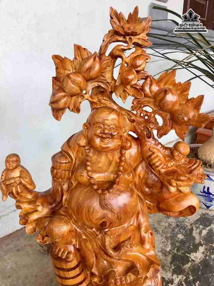 Mua-Phat-di-lac-vac-canh-dao-go-huong-cao-85-rong-52-day-25-cm