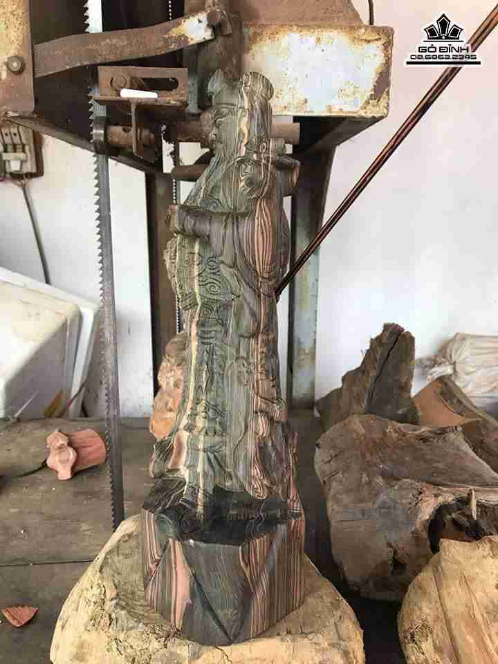 Quan-cong-duong-dao-go-mun-hoa-cao-40-rong-15-day-15-cm