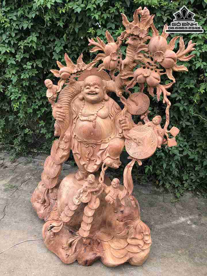 Tuong-Phat-Di-Lac-Vac-Canh-Dao-Go