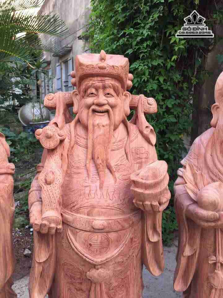 gia-Tam-da-phuc-loc-tho-go-huong-da-cao-80-rong-30-day-27-cm