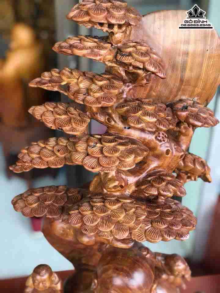 gia-Phat-di-lac-dung-goc-tung-go-huong-cao-120-rong-38-day-33-cm