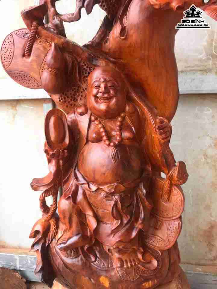 Phat-di-lac-dung-goc-tung-go-huong-cao-90-rong-50-day-30-cm