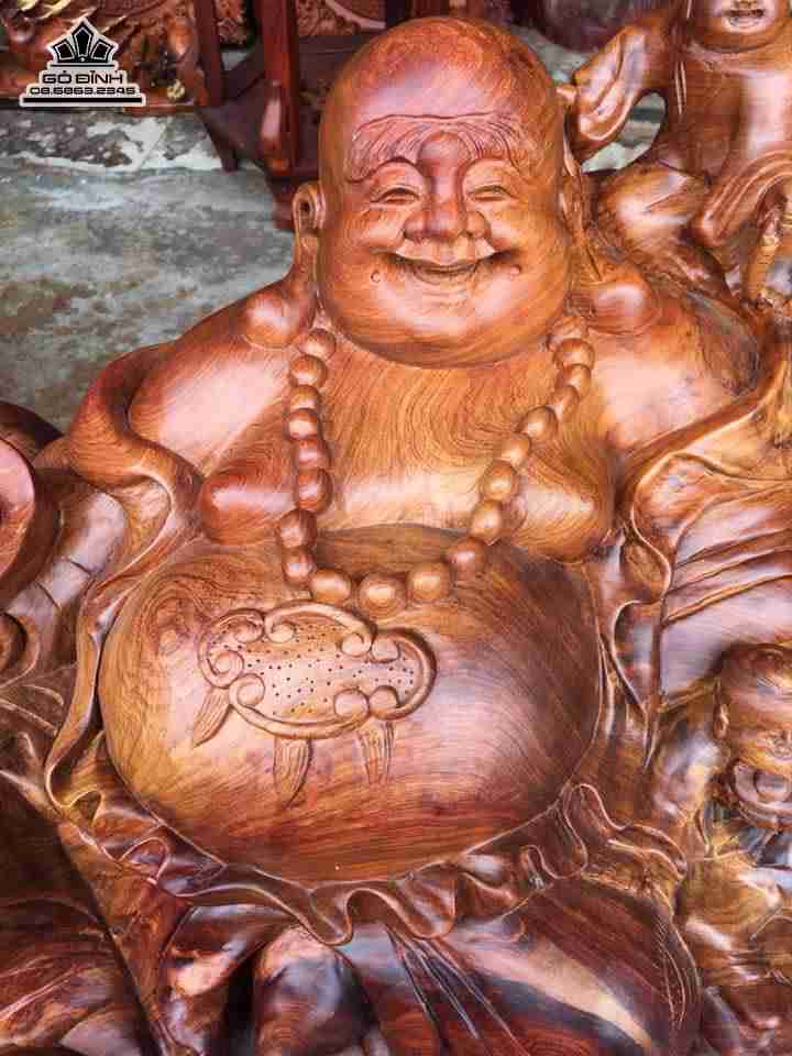 gia-Phat-di-lac-va-ngu-phuc-go-huong-rong-100-cao-55-sau-45-cm