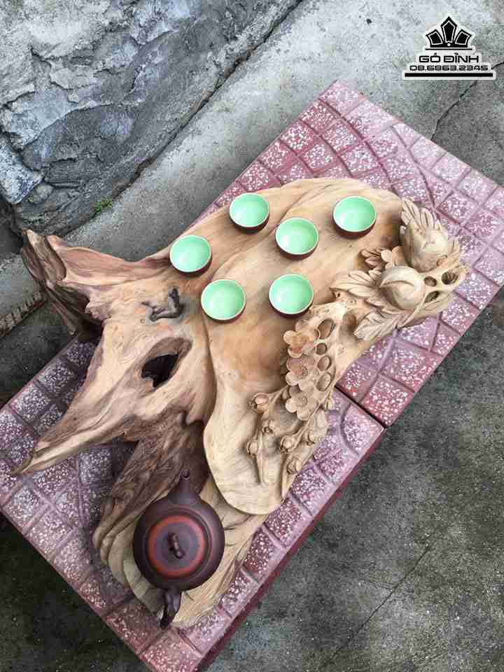 Khay-Tra-Hoa-Mai-Go-Ngoc-Am