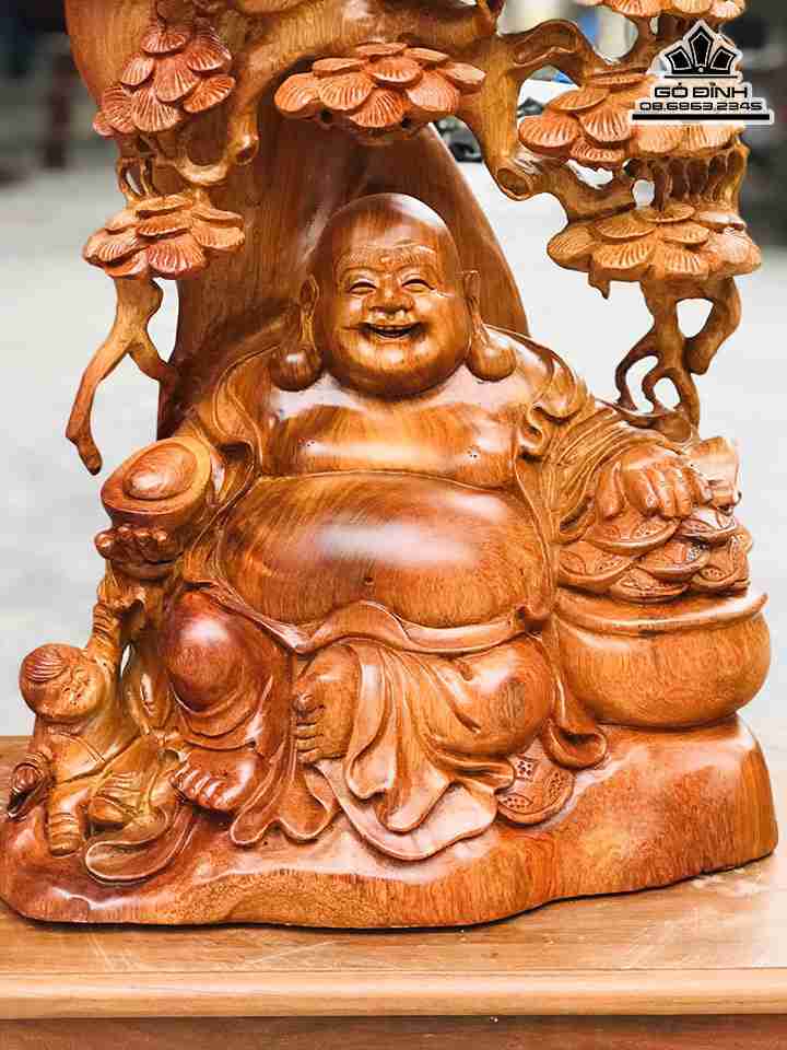 Tuong-Go-Phat-Di-Lac-Ngoi-Goc-Tung