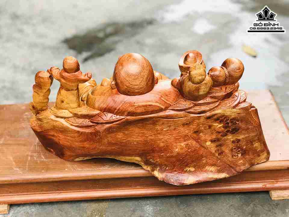 Tuong-Phat-Di-Lac-Ngoi-Tam-Phuc-Go-Huong