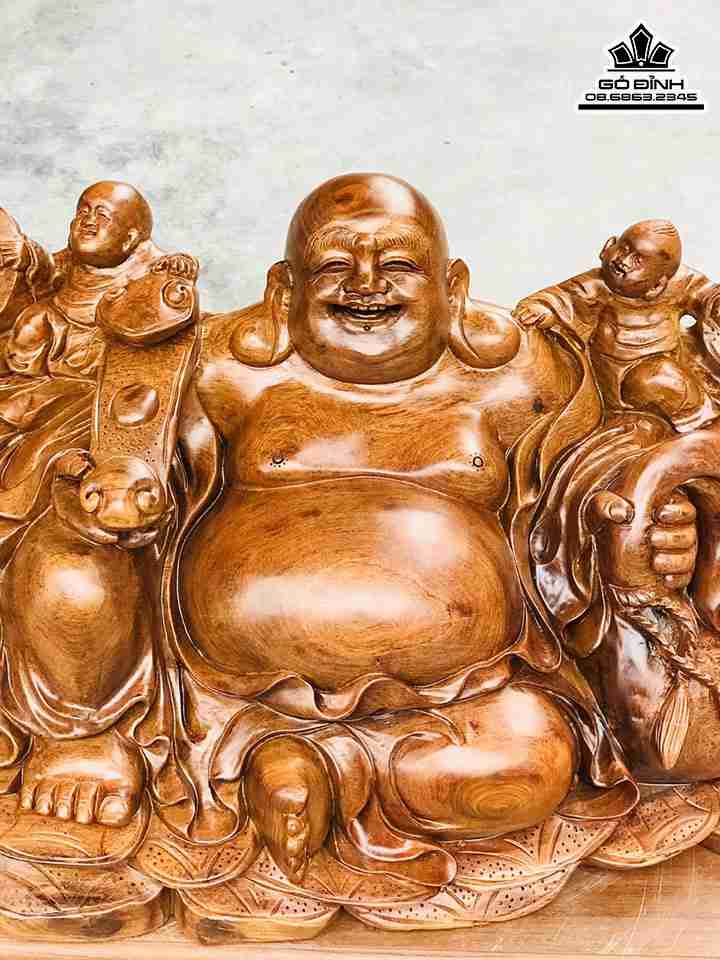 Tuong-Phat-Di-Lac-Tam-Phuc-Go-Huong