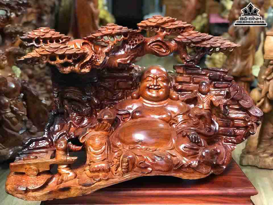 gia-tuong-Phat-di-lac-ngoi-goc-tung-go-huong-cao-76-rong-55-day-50-cm