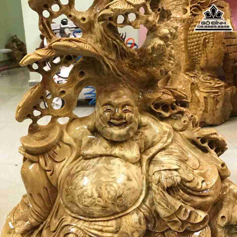 gia-tuong-Phat-di-lac-ngoi-goc-tung-go-nu-nghien-cao-55-rong-48-day-18-cm