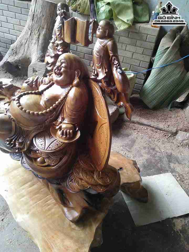 Phat-di-lac-va-nhi-phuc-go-xa-xi-thom 3