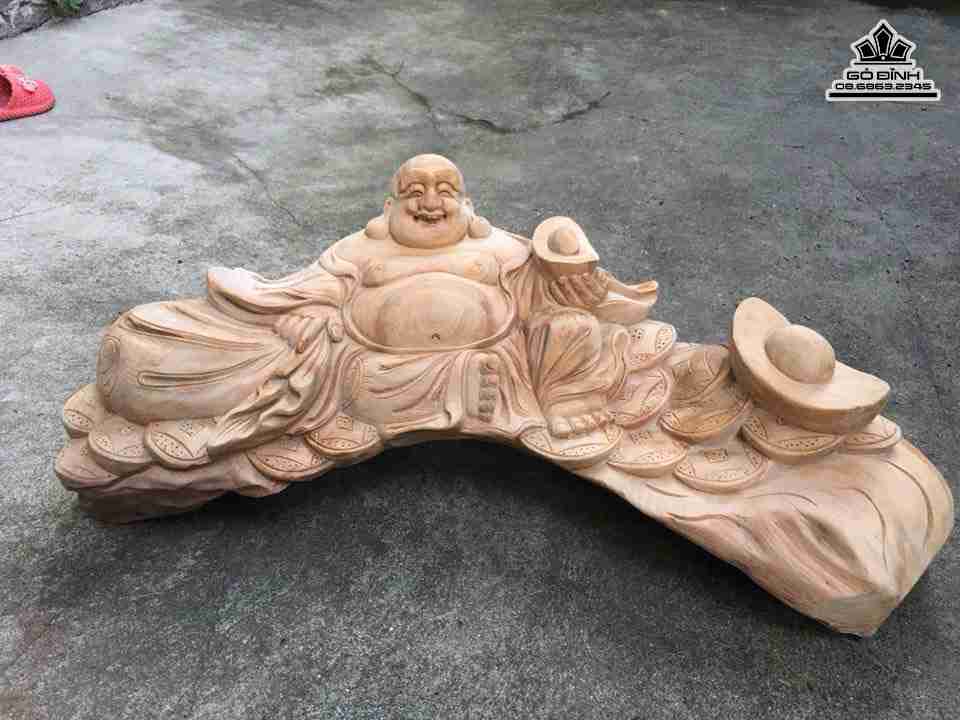 gia-Phat-di-lac-ngoi-go-ngoc-am-Ha-Giang-cao-25-rong-62-sau-33-cm