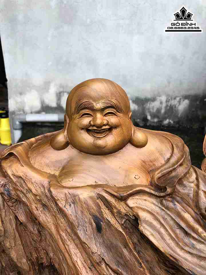 Tuong-Phat-Di-Lac-Go-Lua-Bach-Xanh