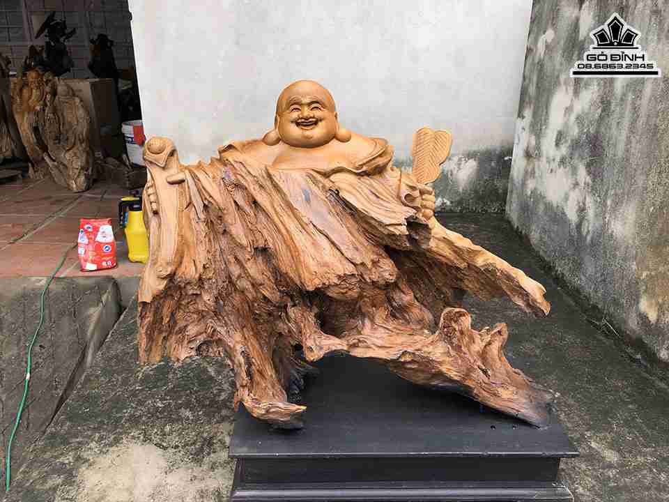 Tuong-Phat-Di-Lac-Go-Dep