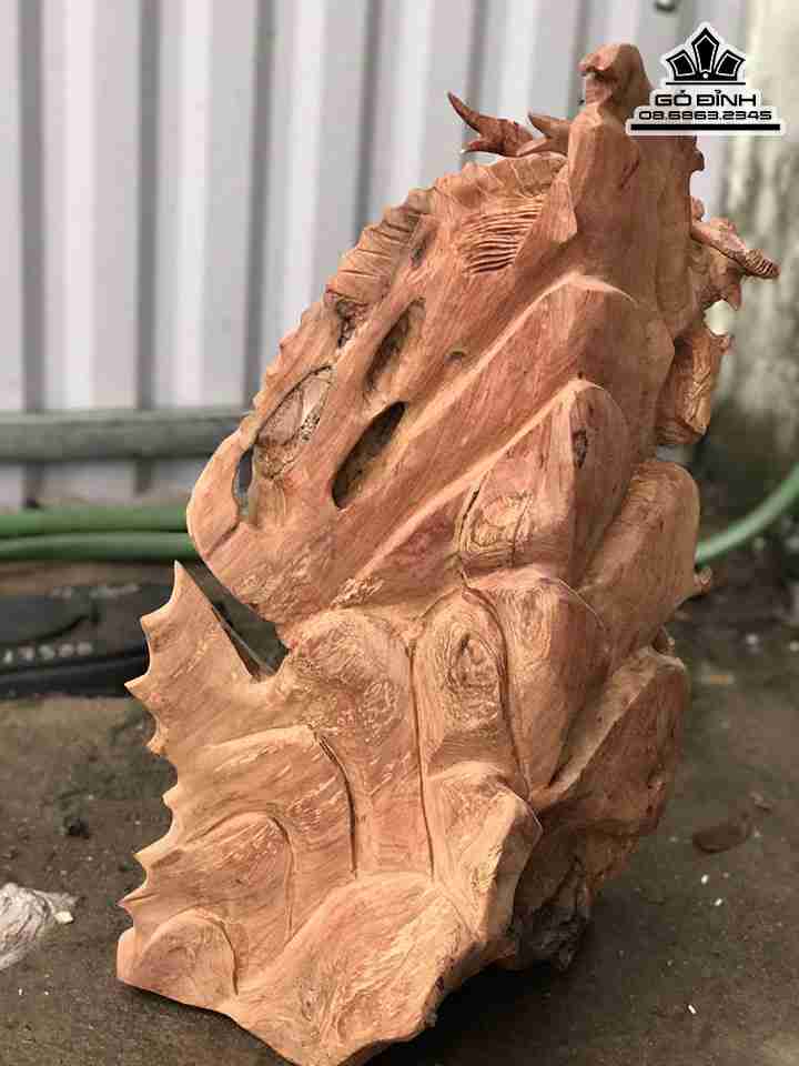 Tuong-Ca-Chep-Hoa-Rong-Go-Huong