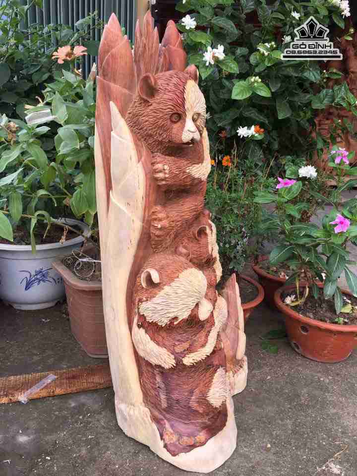 gia-Gia-dinh-gau-truc-go-huong-cao-66-rong-31-day-21-cm